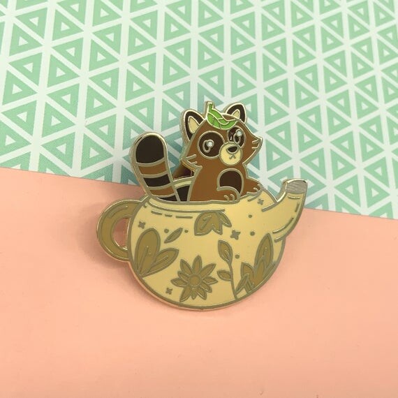 Tanuki Badge émaillé
