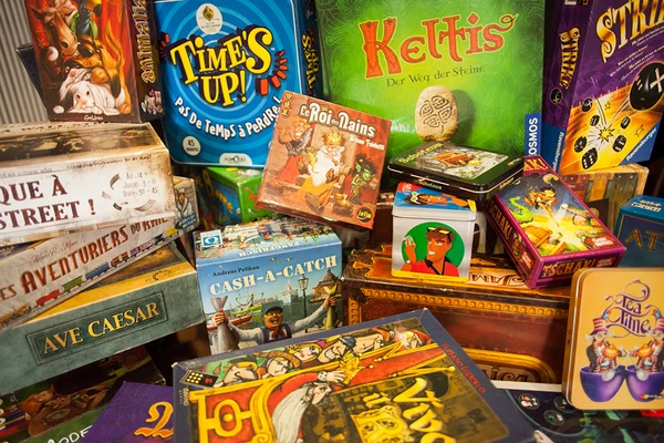 Des petits jeux de société pour deux personnes 