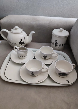 Service assiettes + tasses Chats Dubout