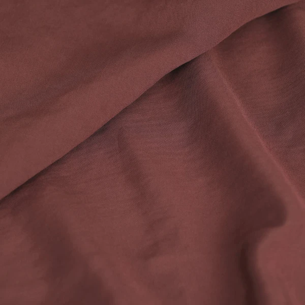 Tissu viscose Betty uni et irisé Crushed berry | Tissu pour couture d'habits fluide et léger