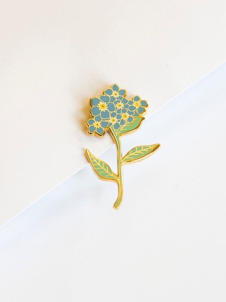 Épingle en émail Forget-Me-Not, Cadeau Forget-Me-Not, Épinglette pour amoureux des fleurs, Badge Forget-Me-Not, Épingle à broche Forget-Me-Not, Accessoire botanique
