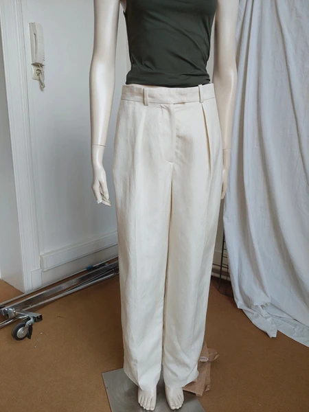 Superbe pantalon crème & other stories
