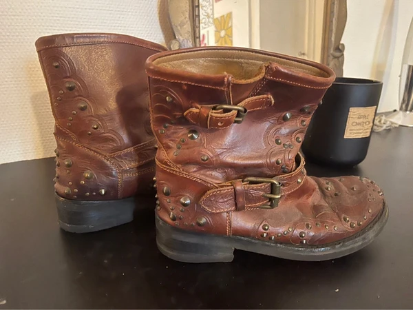 Boots biker marron en cuir