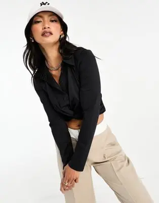Stradivarius - Chemise à devant torsadé - Noir