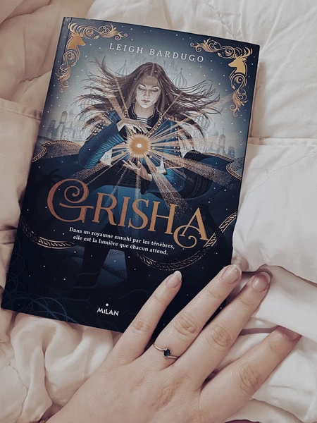 Grisha - Tome 1 Poche – 2 janvier 2020