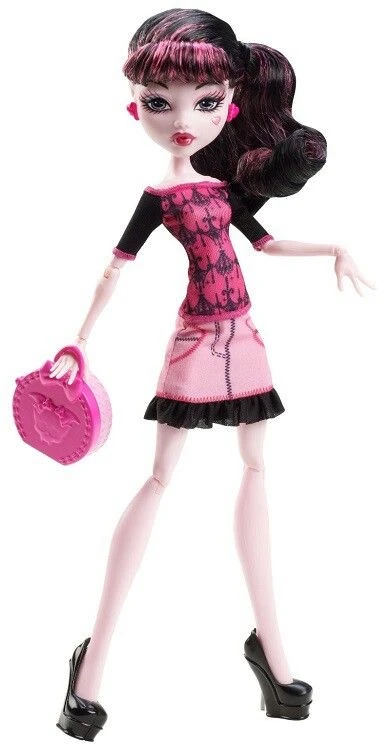 draculaura scaris