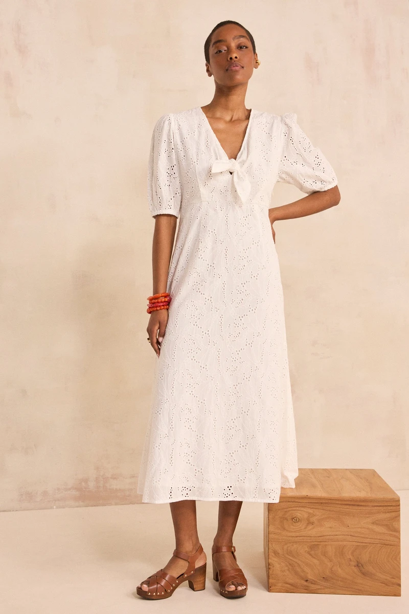 Robe droite brodée en coton LAURENE