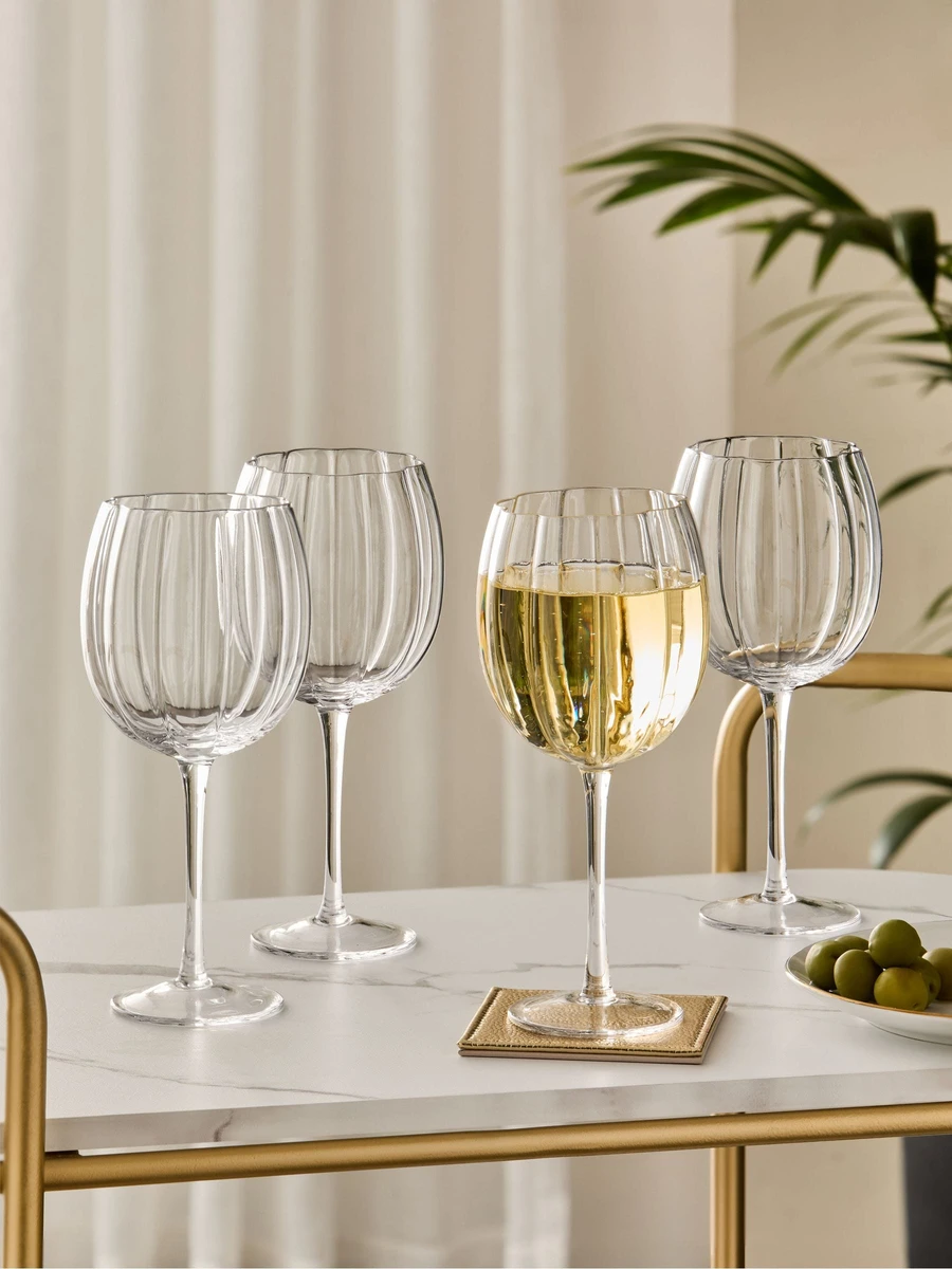 Set of 4 Ottilie Wine Glasses