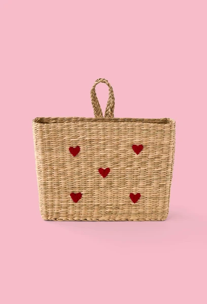 Panier coeurs brodés, 15x15cm, en jonc de mer