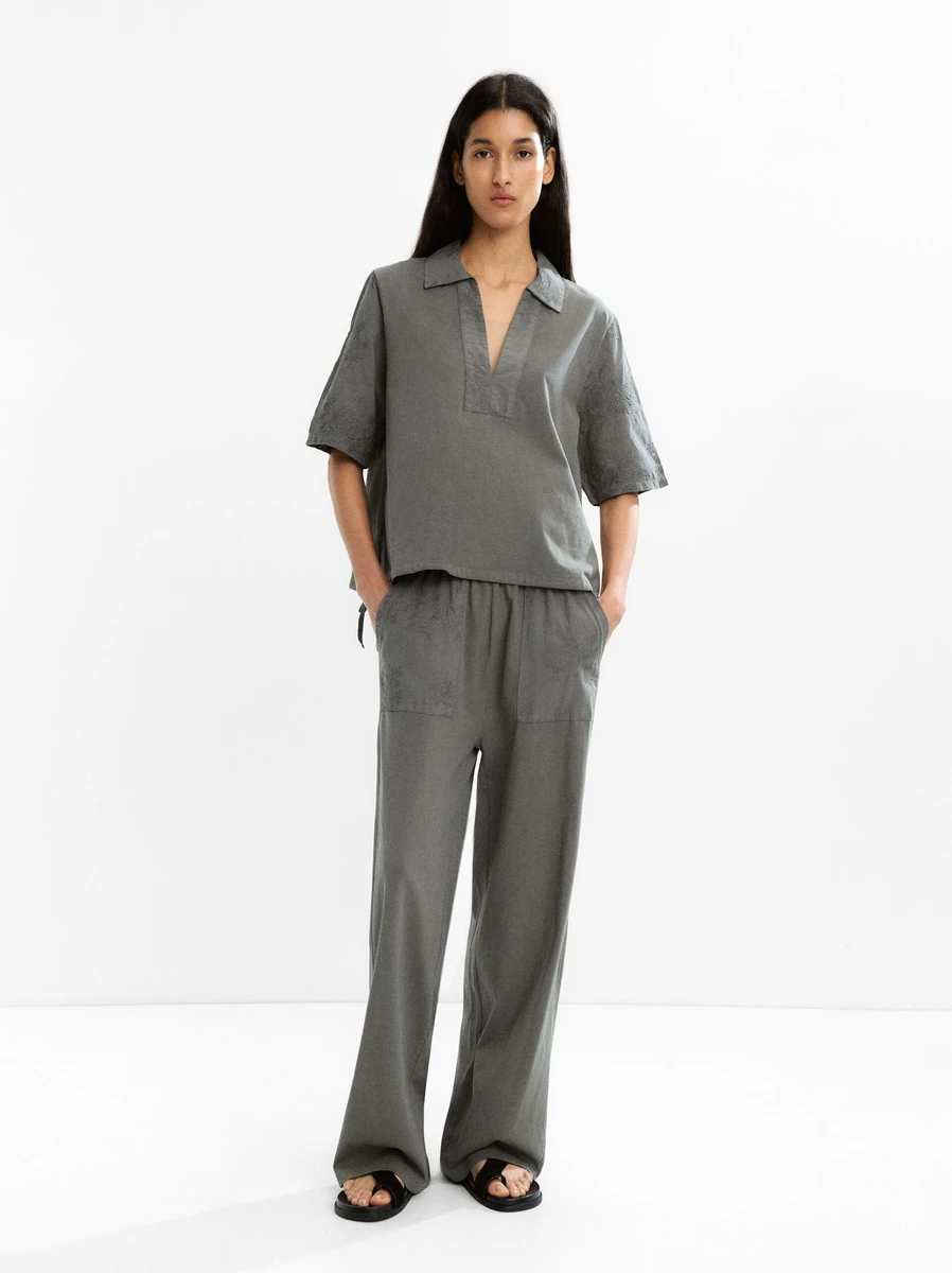 Blouse avec broderies 100% coton Écru | Parfois France