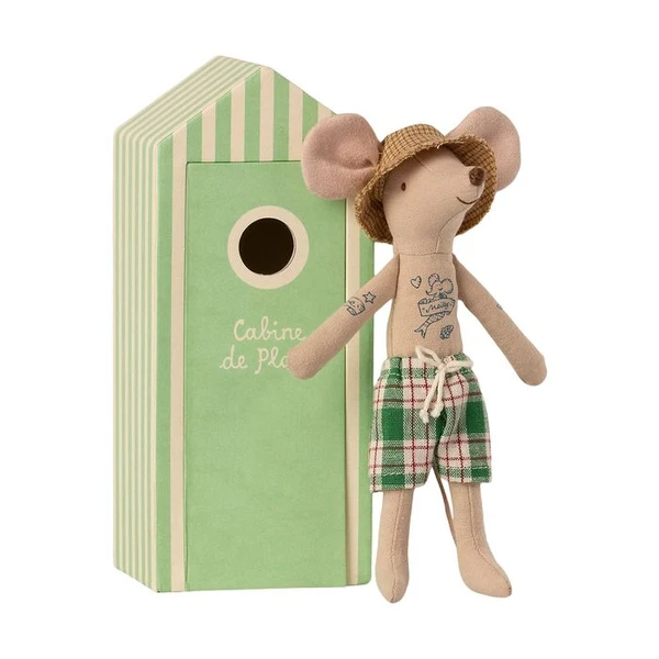 Beach mice - Dad in Cabin de Plage