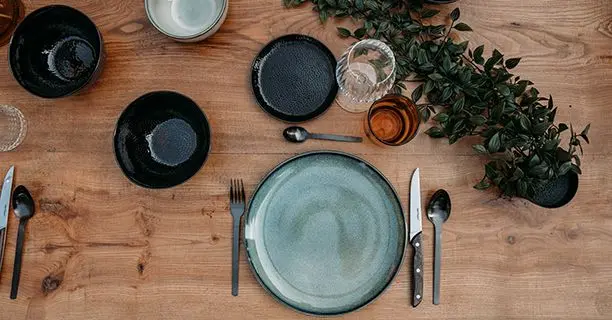 Ensemble de service sel et poivre Meridian Vert/Bleu 16 pièces