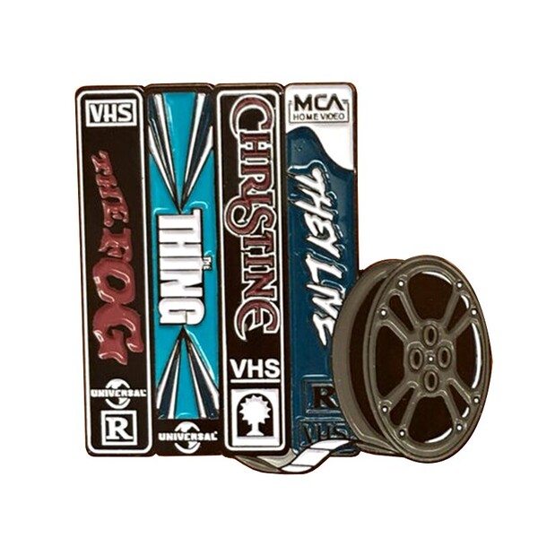 Broche en émail de John menuisier VHS