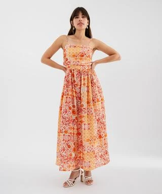 Robe longue à fines bretelles en viscose texturée à dos smocké femme