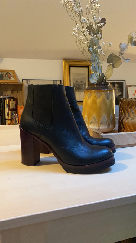 Bottines noires (chaussures) 