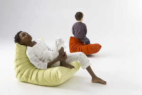 LOUNGE TOGO