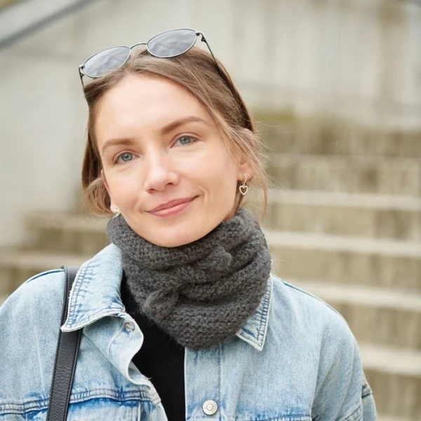 Kit tricot mini châle uni modèle 09 - idéal débutants