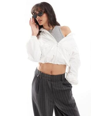 Pull&Bear - Veste à capuche en nylon coupe carrée - Blanc | ASOS