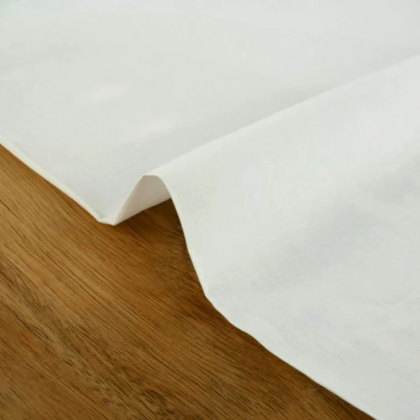 Coupon de voile de coton blanc léger – vêtements