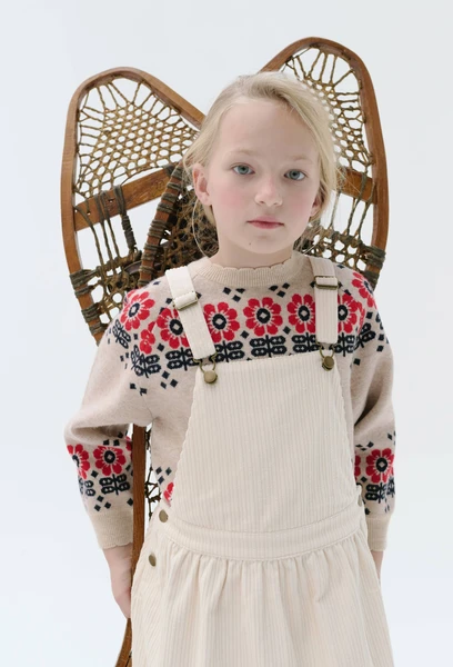 Pull jacquard contenant de la laine