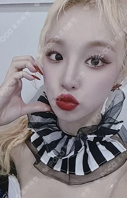 Pocamarket, I-DLE YUQI I love WONDERWALL K-pop Photocard