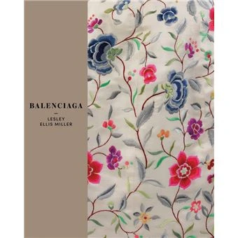 Balenciaga Shaping Fashion /anglais