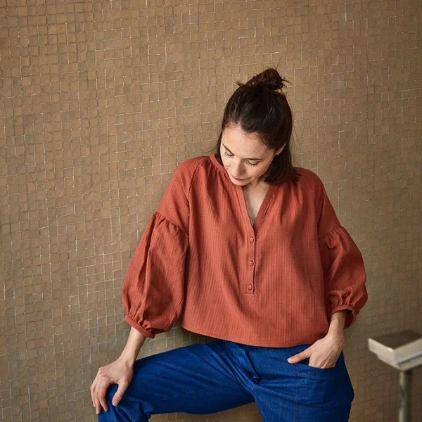 Patron de Couture Femme en Version Papier - Blouse ou Robe Bohème Chic (Tailles 32 à 52)