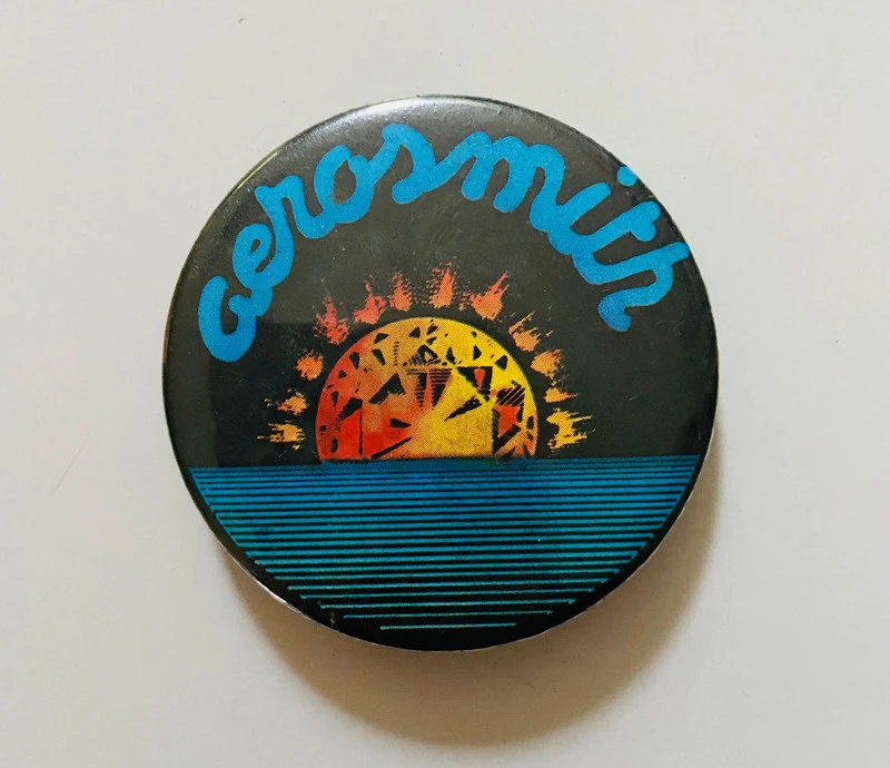Grand badge