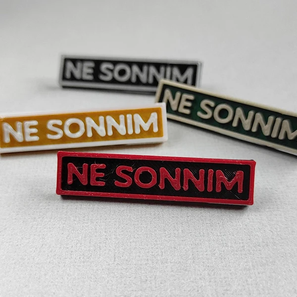 STRAY KIDS "Ne Sonnim" pin