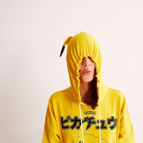 sweat Pikachu - jaune