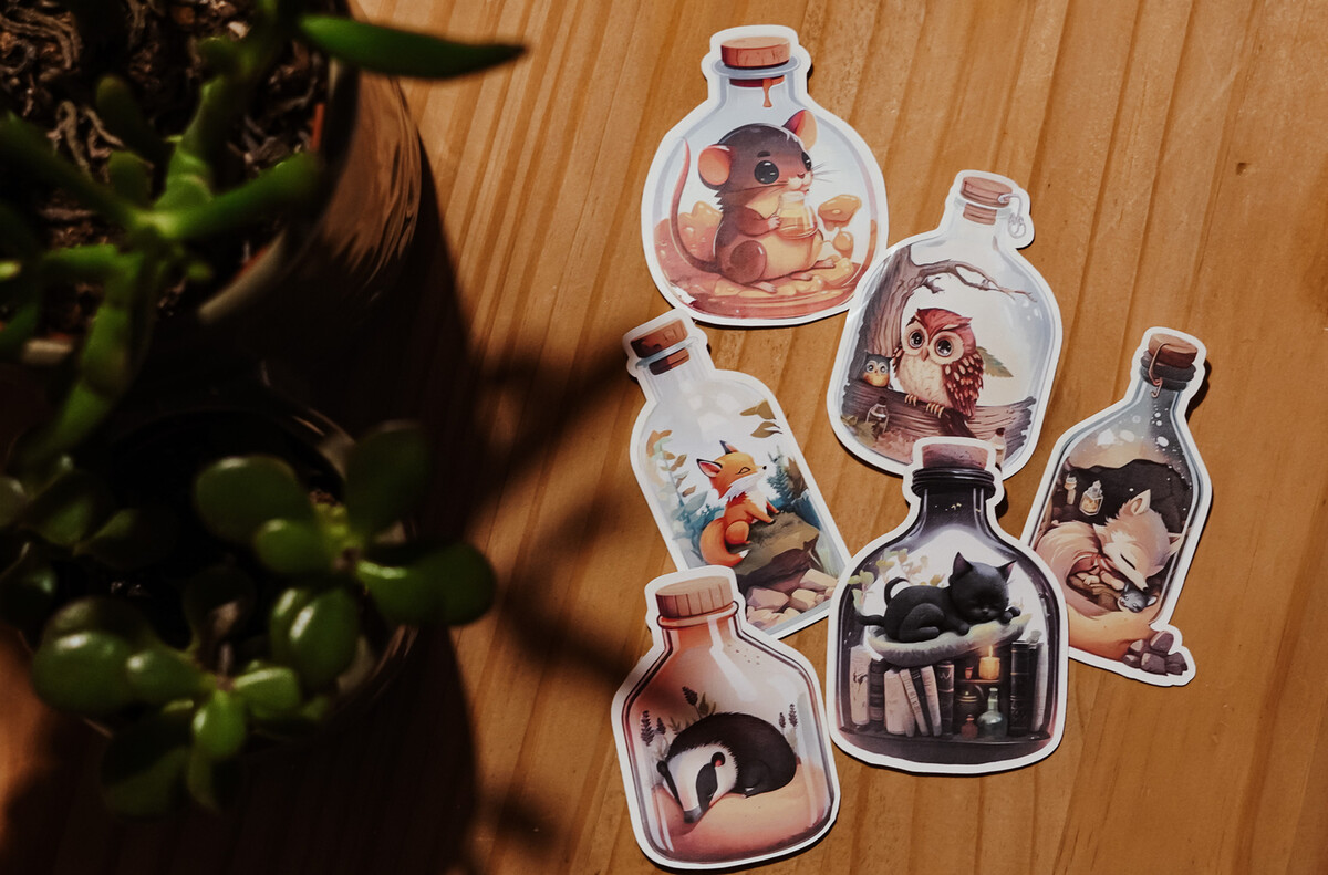 Lot de 6 stickers grand format Animaux dans flacons