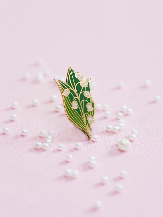 Épingle en émail des muguets, Cadeau des lys de la vallée, Épingle pour les amoureux des fleurs, Insigne des lys de la vallée, Épingle des lys de la vallée