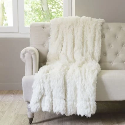 Plaid imitation fourrure blanche 130x170