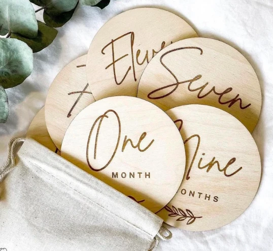 Cartes étapes en bois - pas spécialement ce lien 