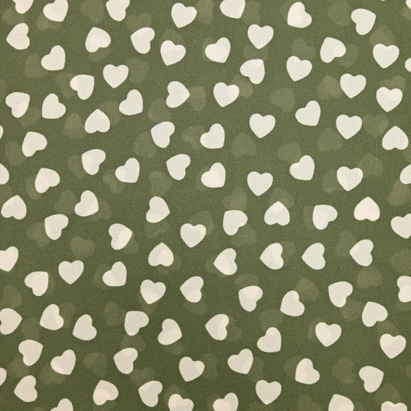 Mousseline de polyester imprimée coeur fond kaki