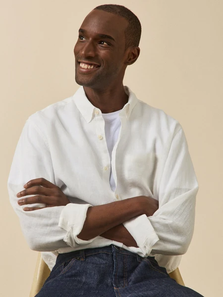 Chemise en lin homme coupe contemporaine