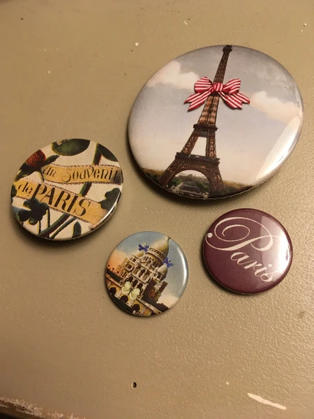 Badges Paris