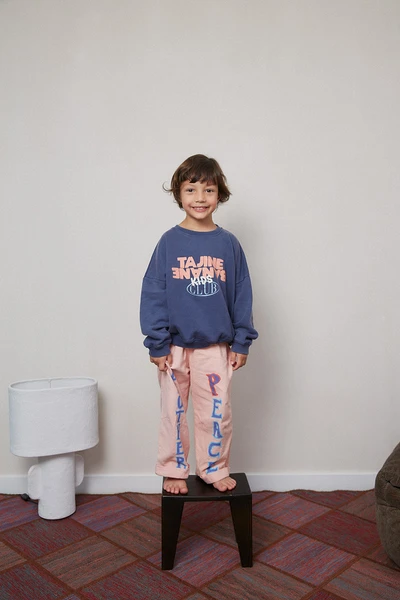 Vintage sweat kid