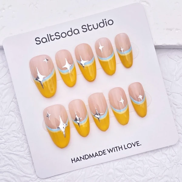 Presse-ongles fait main Silver Star : forme ovale, pointe française bleu jaune