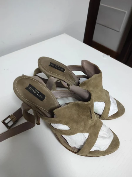 Scarpe alte 39