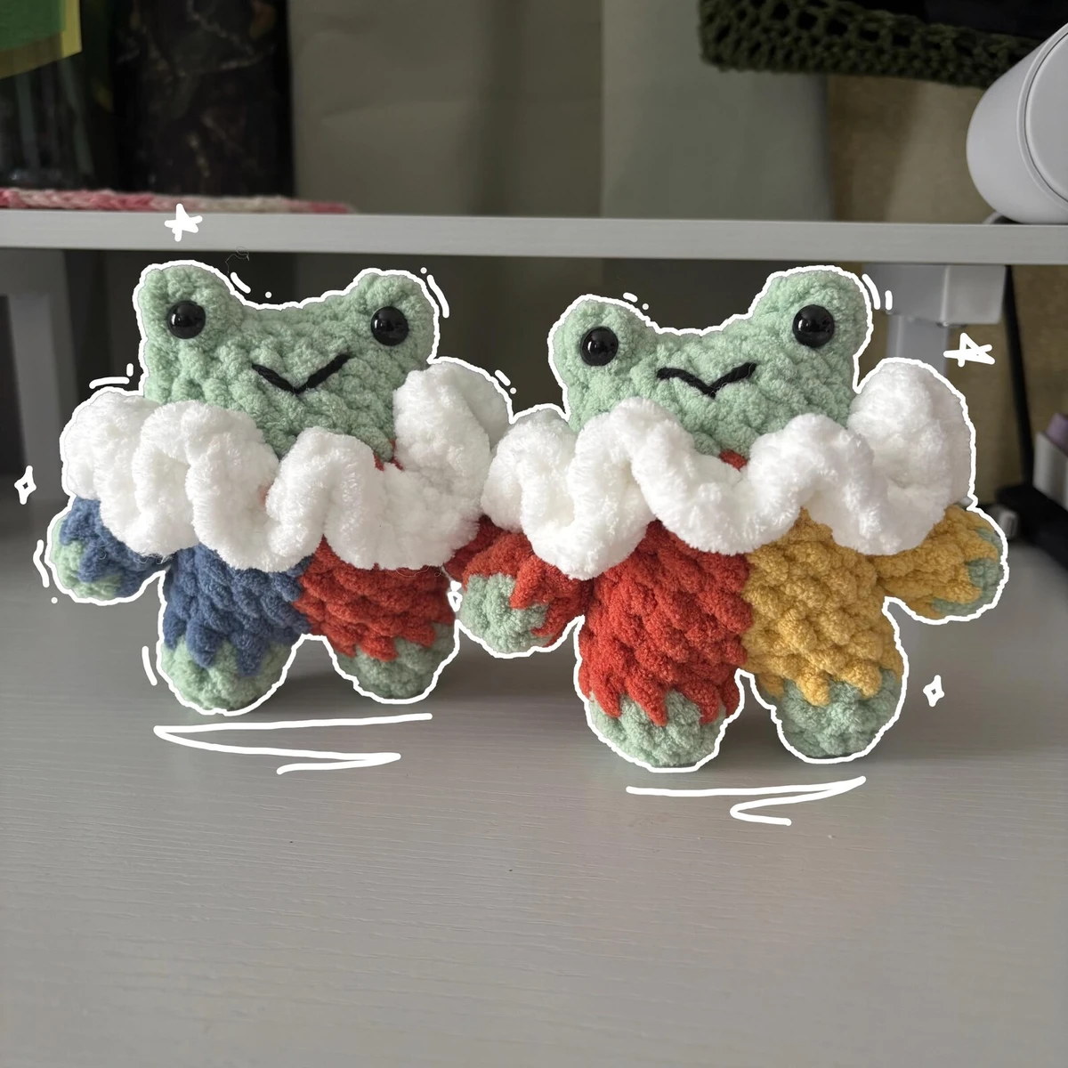 Adorable Crochet Clown Frog Plushie - Handmade Amigurumi Frogs - Kawaii Cottagecore Decor - Unique Gift for Frog Lovers