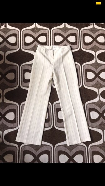 pantalon de tailleur blanc évasé à rayures fines vintage y2k 