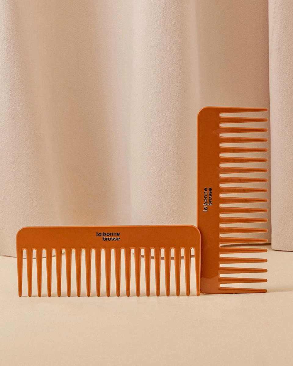 Le Peigne Large Démêlant en Acétate Terracotta