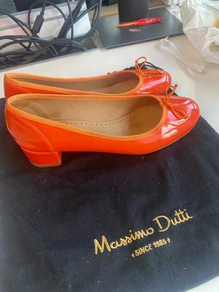 Superbes ballerines cuir Massimo Dutti 39 ceinture cuir assortie offerte