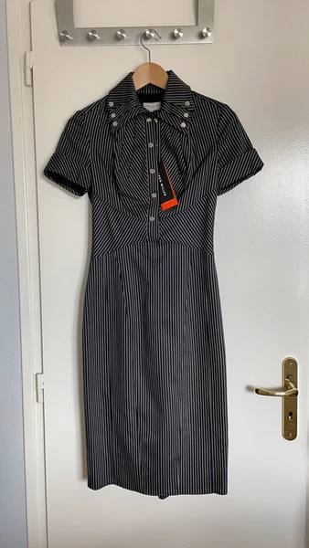Robe cintrée Karen Millen taille 36