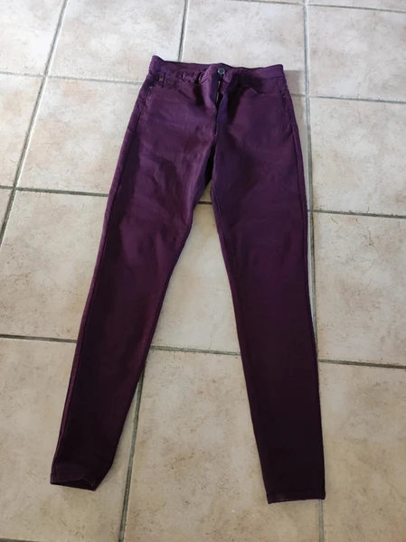 Pantalon bordeaux