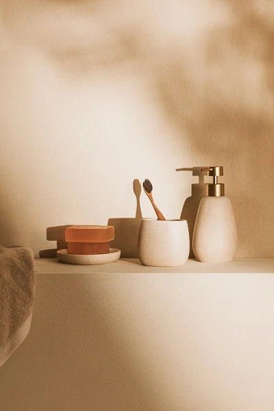 Ensemble de salle de bain en résine Yegro