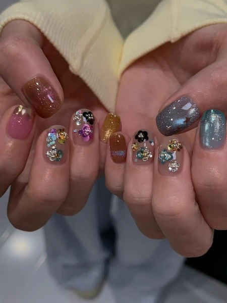 Oeil de chat unique fleurs/oeil de chat coloré presse sur les ongles/ongles courts/ongles de fleurs à paillettes/ongles simples/ongles uniques/ongles