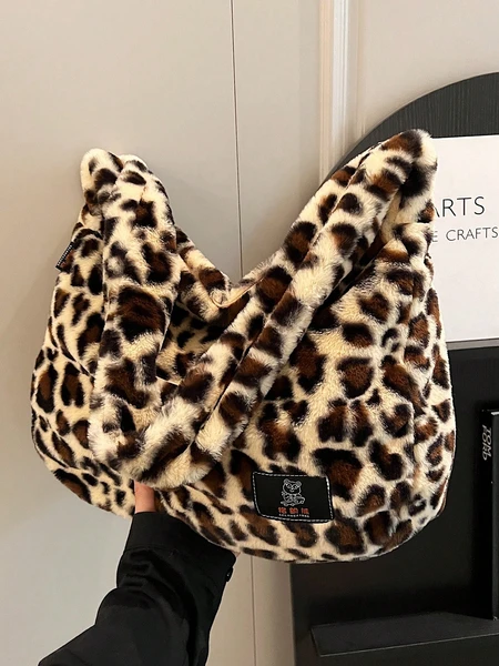 Sac fourre-tout léopard grande capacité pour femme, style Y2K mode sac à bandoulière croisé mignon pour la Saint-Valentin, sac en peluche décontracté à la mode, sac besace mignon, sac de voyage léger, portefeuille sac à main pour l'automne et l'hiver, sac imprimé léopard à la mode, nouveau sac pour femme pour l'automne et l'hiver, meilleur sac pour la Saint-Valentin