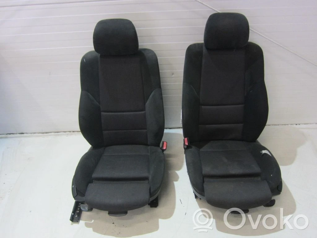 TLX3127 BMW 3 E46 Kit siège - Pièce auto doccasion en ligne à petit prix | OVOKO